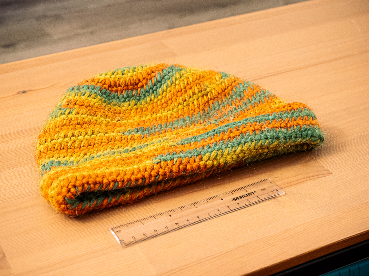 My second nalbound hat